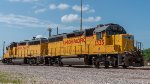 Ex-SP 4-Axle Power at Ennis Yard